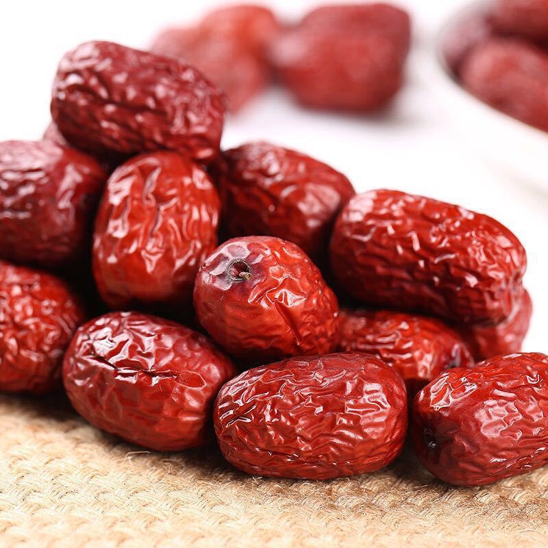Wholesale Red Dates, New Stock, Ruoqiang Red Dates, Xinjiang Red Dates Specialty, First-Grade Gray Dates, Dried Dates, 500g Dried Fruit Snacks
