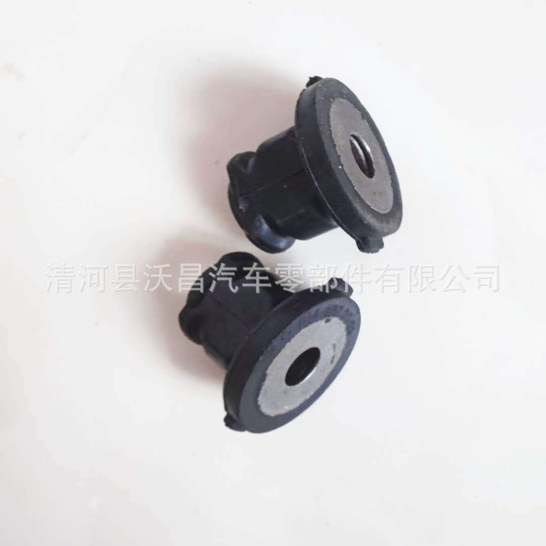Applicable Mercedes-Benz W164R350 GL350 GL450 ML350 steering gear bushing rubber sleeve 1644600029