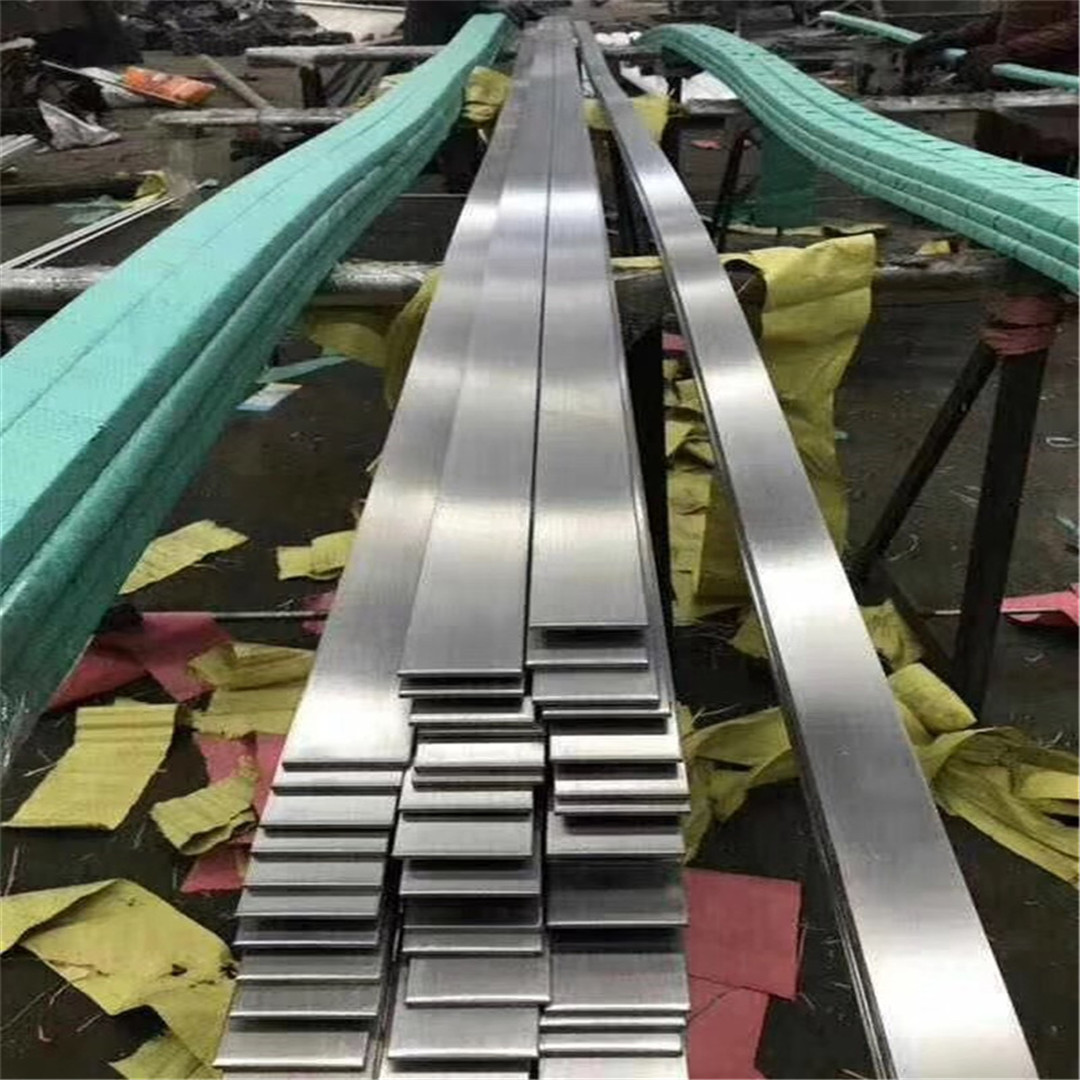 303 stainless steel flat steel 304 stainless steel flat steel square steel flat strip factory in stock direct sales can be zero cut