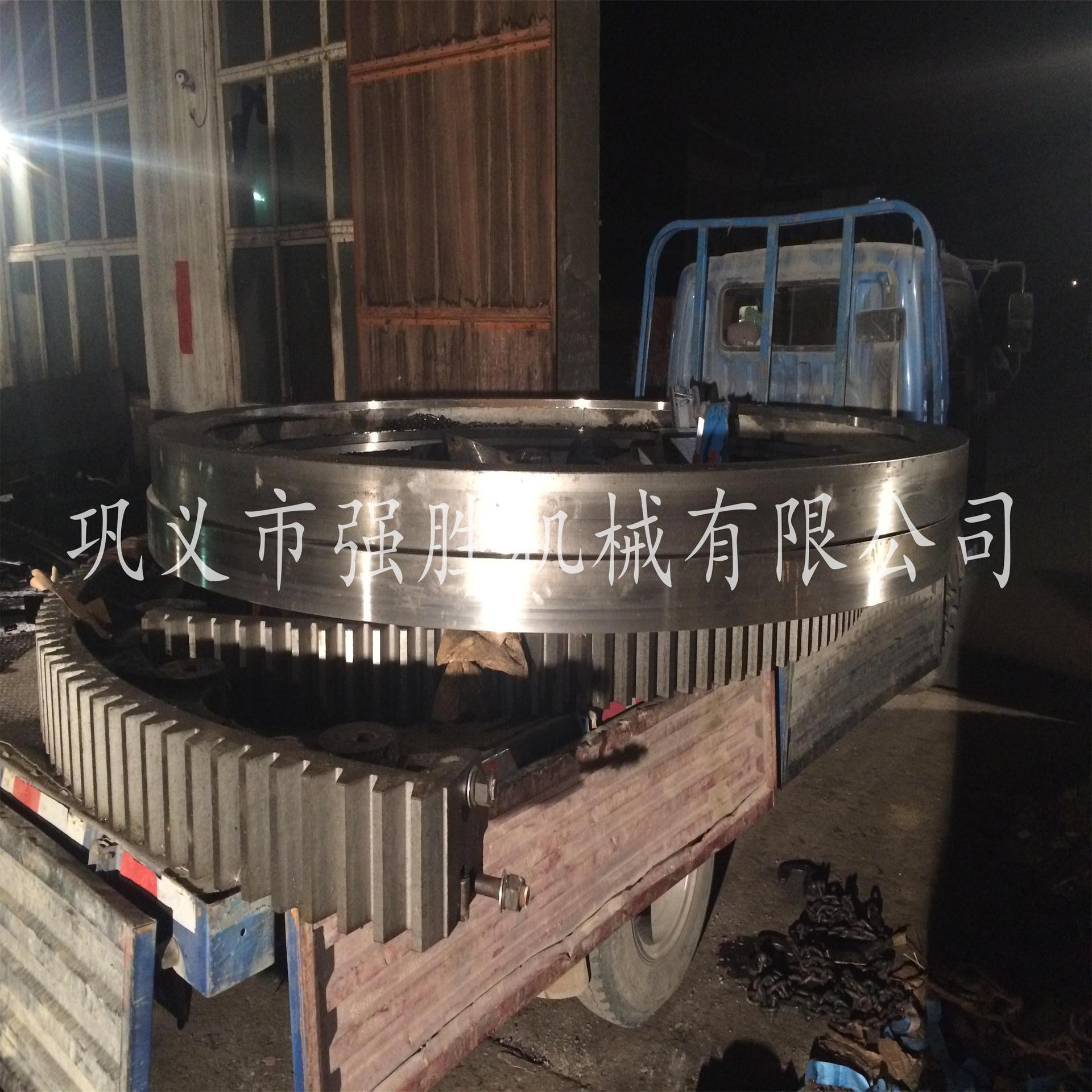 Gear Sprocket Pulley Qiansheng Production of Swing Kiln Wheel with Rolling Ring Support Wheel Retaining Wheel Etc. Complete Set of Accessories