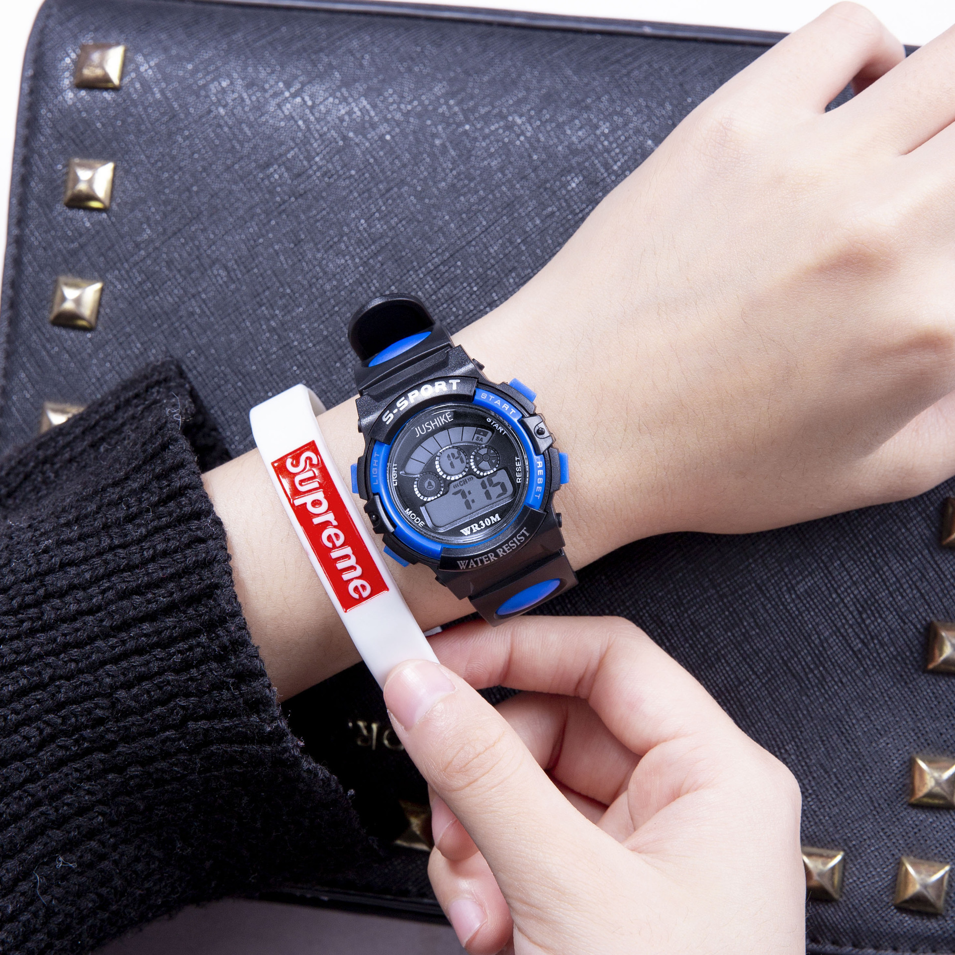 Children's student watch electronic watch calendar week alarm clock hour night light