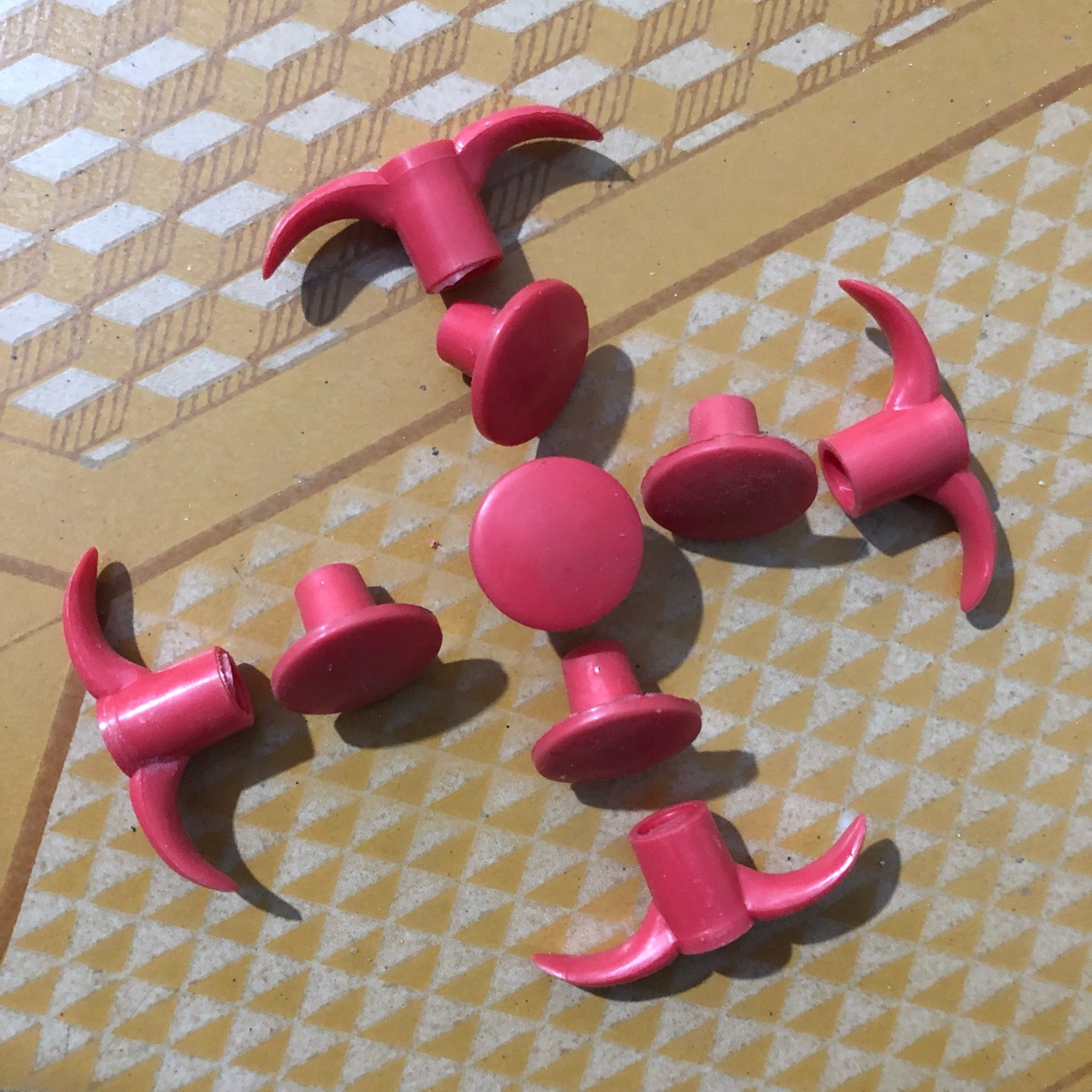 Four-claw dredge factory wholesale picker multifunctional pipe toilet suction kitchen sewer supplies