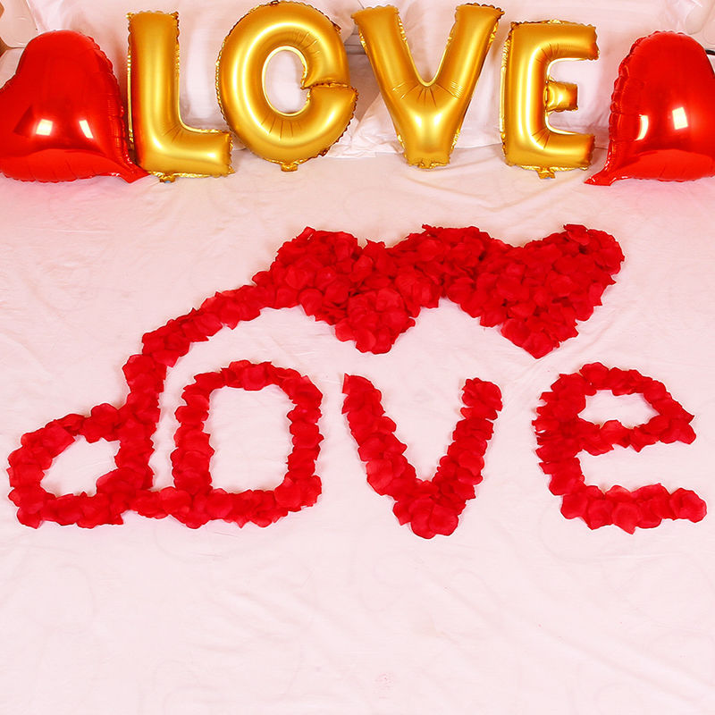 Simulation Rose Petal Wedding Room Layout Non-woven Petals T-stage Flowers KTV Stage Proposal Prop