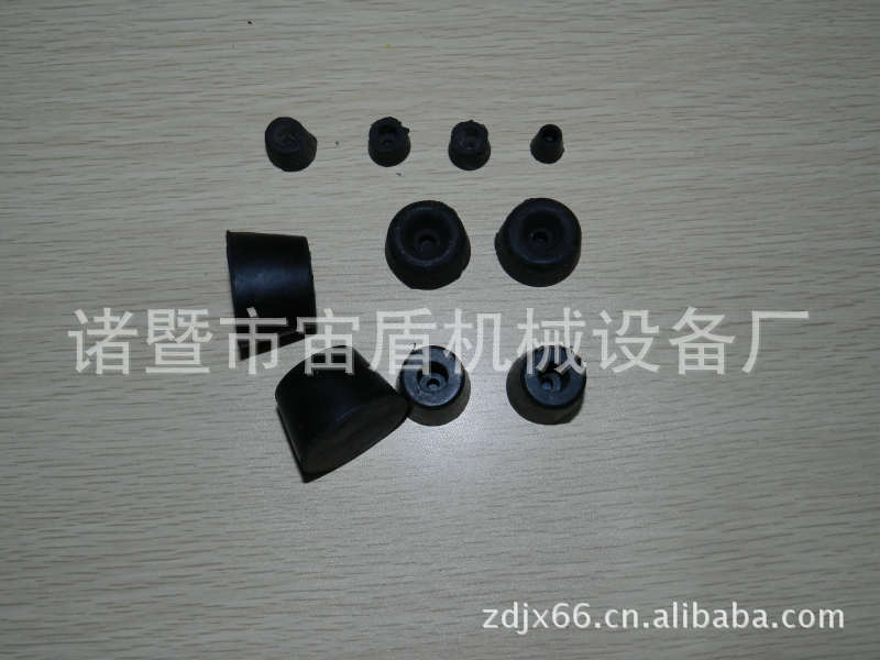 Zhejiang Zhuji rubber products manufacturers supply LED electronic accessories rubber foot mat