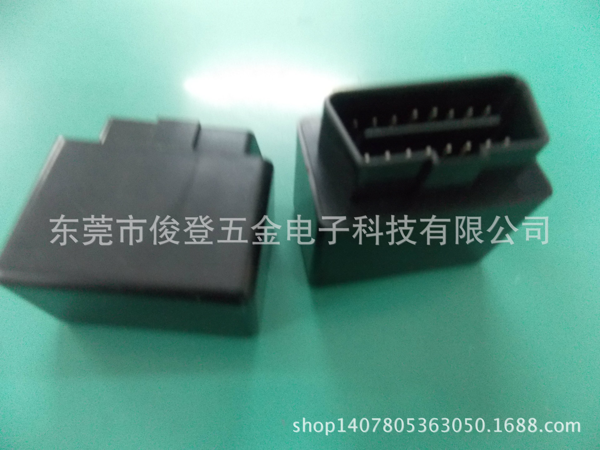 Производитель продает OBD2 корпус и оболочку для ELM327 Bluetooth и GPS