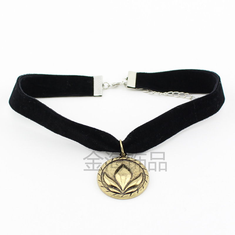 Ожерелье с принцессой Анной из мультфильма Холодное сердце