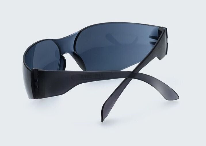 Factory Wholesale Labor Protection Glasses Wholesale Windproof Safety Protective Glasses Dustproof Medical Goggles