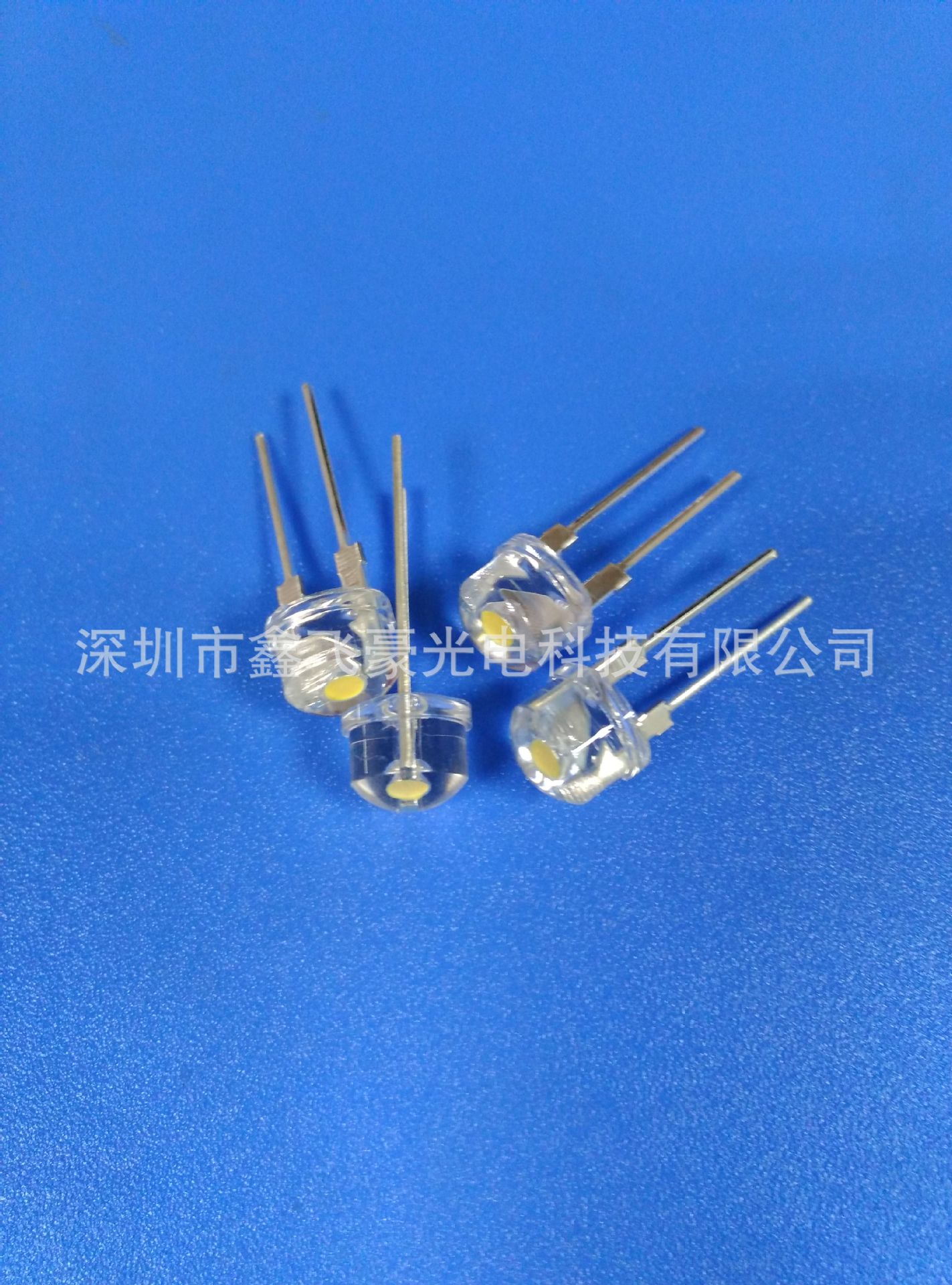 Shenzhen factory directly supply F8/8mm straw hat warm white light 0.5W direct plug large bracket LED light emitting diode