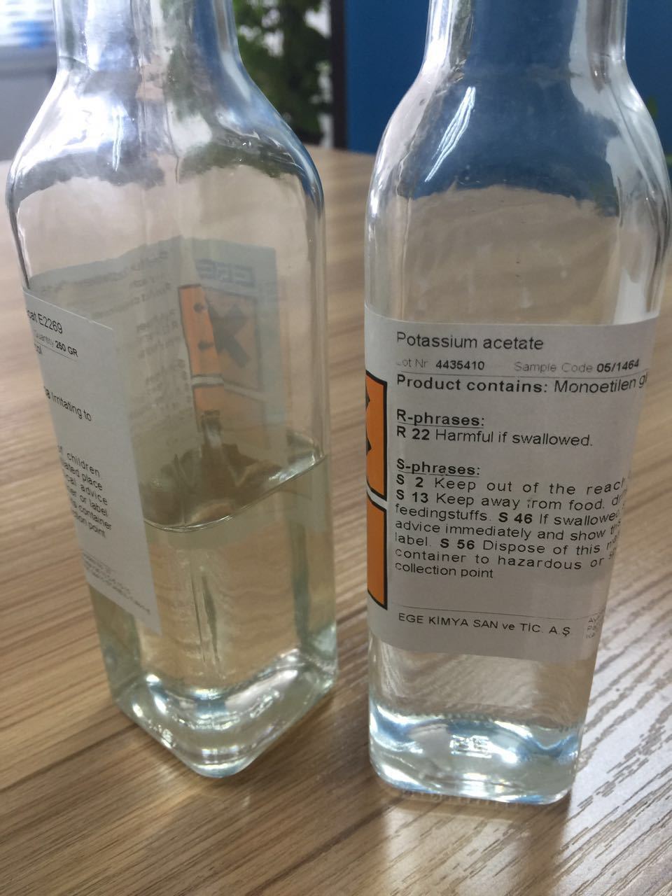 Engine Oil Additive T-6538 Improves Wear Resistance and Lubrication, Removes Sludge and Engine Oil Carbon Deposits, and Treats Burned Engine Oil