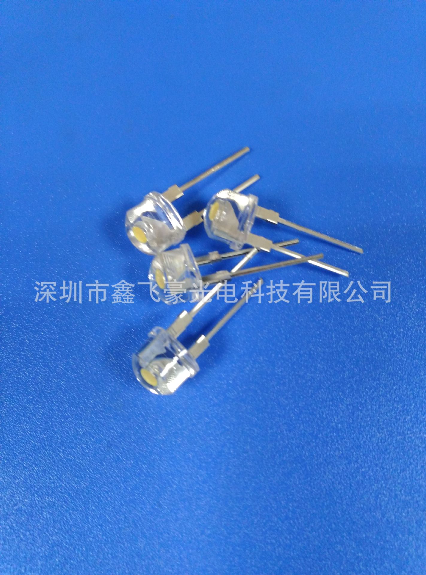 Shenzhen factory directly supply F8/8mm straw hat warm white light 0.5W direct plug large bracket LED light emitting diode