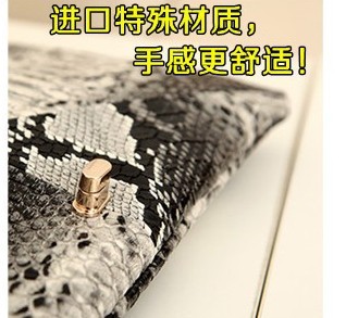 Foreign Trade Women's Bag 2020 Korean Style Spring and Summer New Hand Envelope Bag Clutch Bag Retro Bag Shoulder Bag 1104