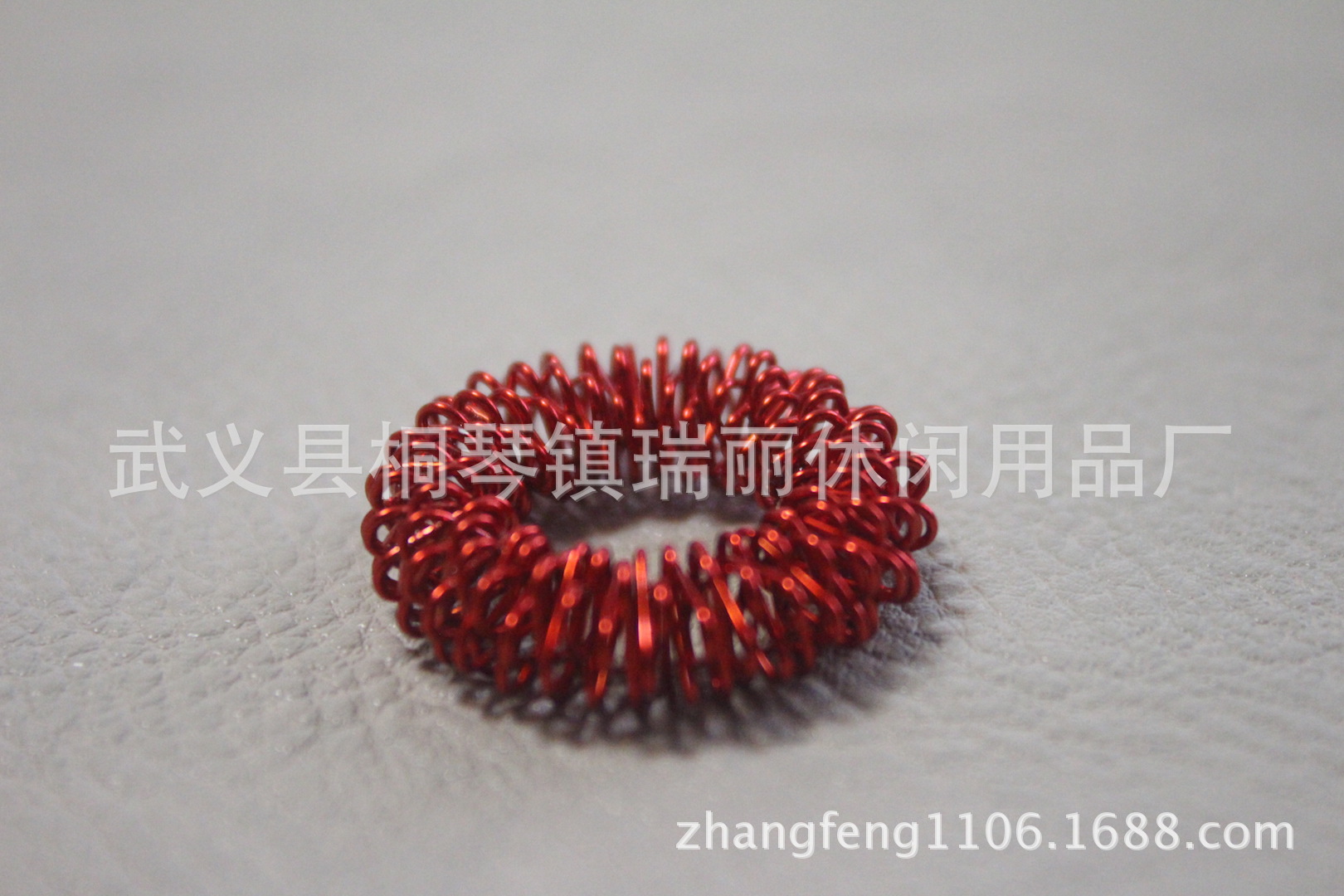 Spring Massage Ring Physiotherapy Massager Acupressure Relaxation Heat Therapy Timed Massage