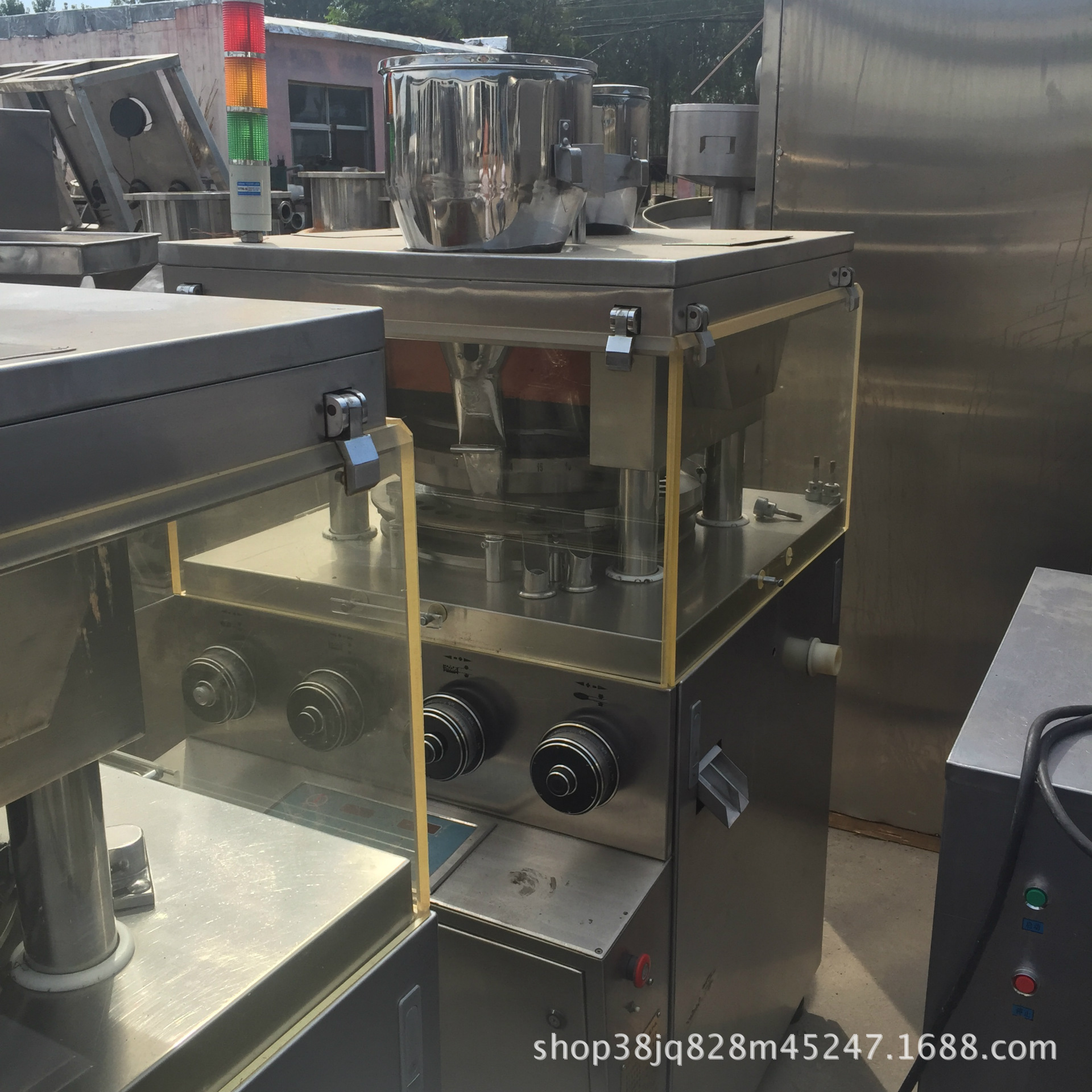 Обработка б/у высокоскоростного ротационного таблеточного пресса, использованный 35 Punch, автоматический ротационный непрерывный таблеточный пресс