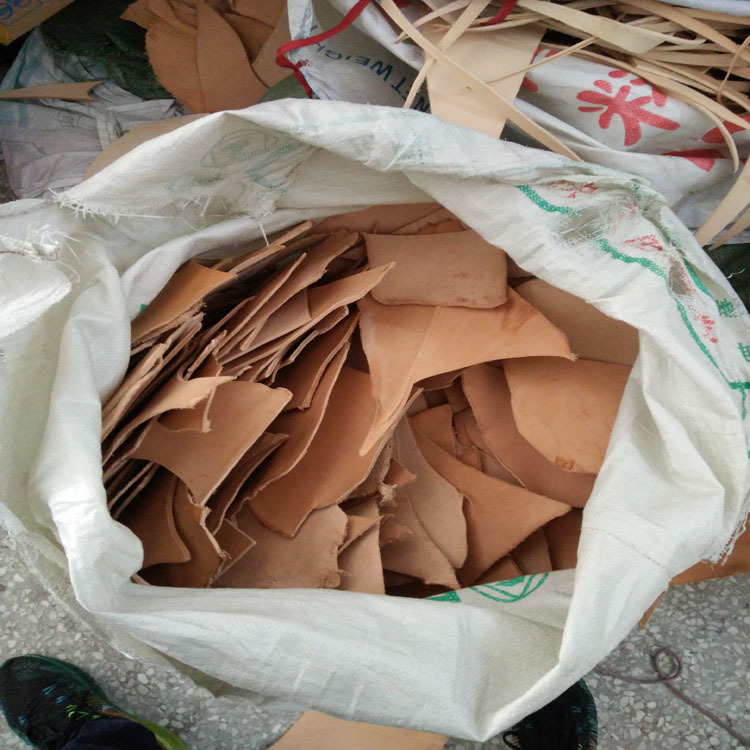 Signs, Vegetable Tanned Leather Scraps, Large Pieces of First-Layer Leather Scraps, Original and Colorfulful Leather Materials in Stock