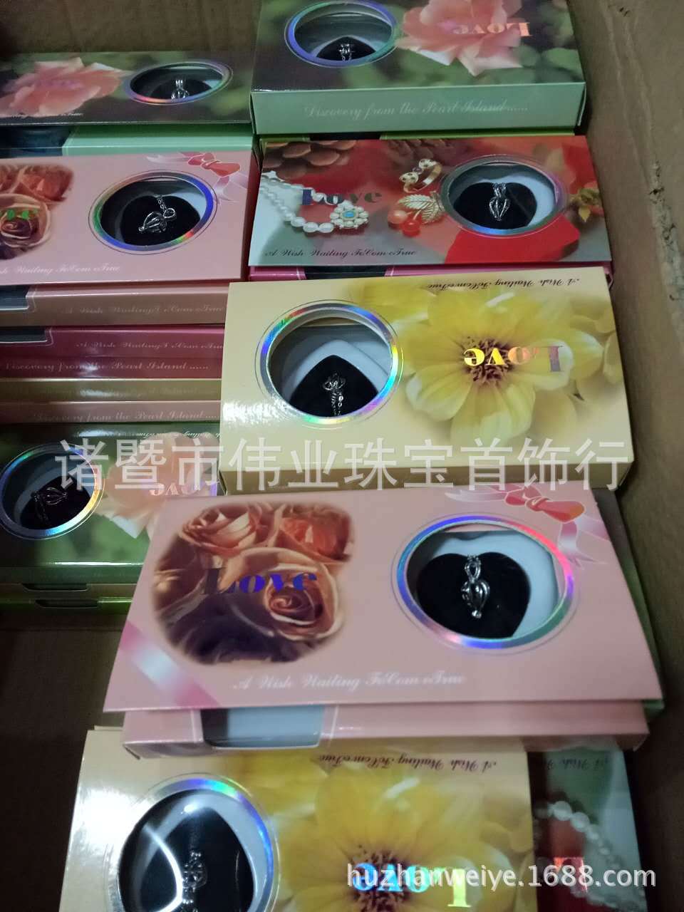 Freshwater Pearl Gift Set Vacuum Packaging Clam Can Metal Necklace Pendant Pearl Gift Box Set