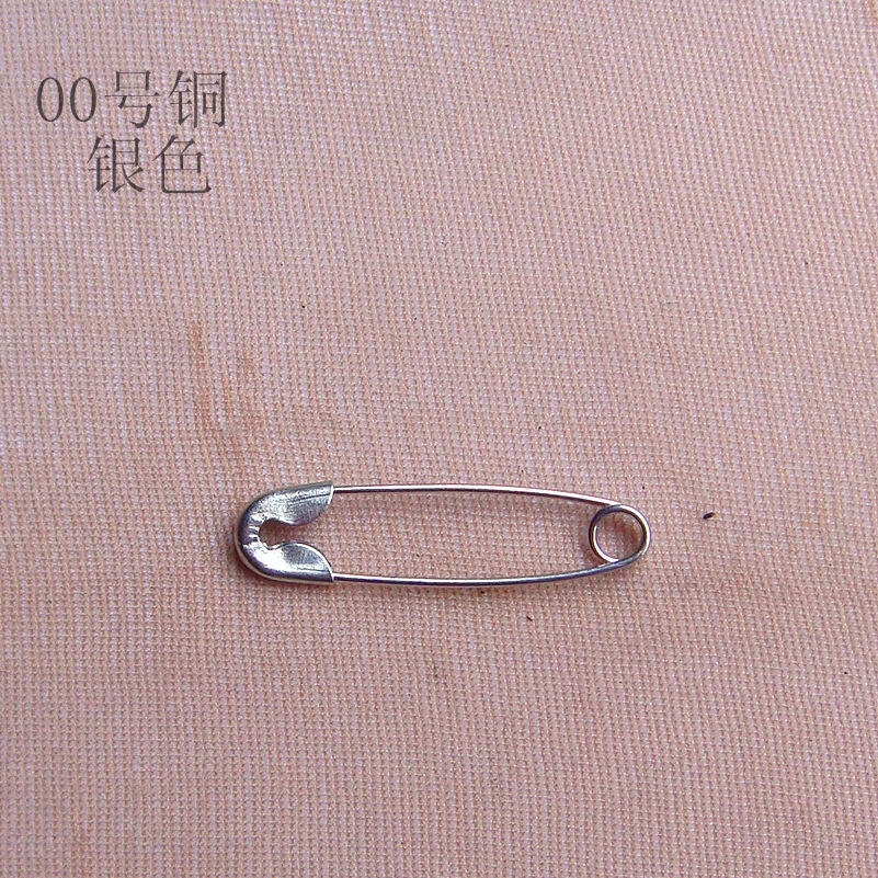 Manufacturer Supplies Ready-Made Environmentally Friendly Copper and Iron Seagull Brand Ordinary Pins for Clothing Tags