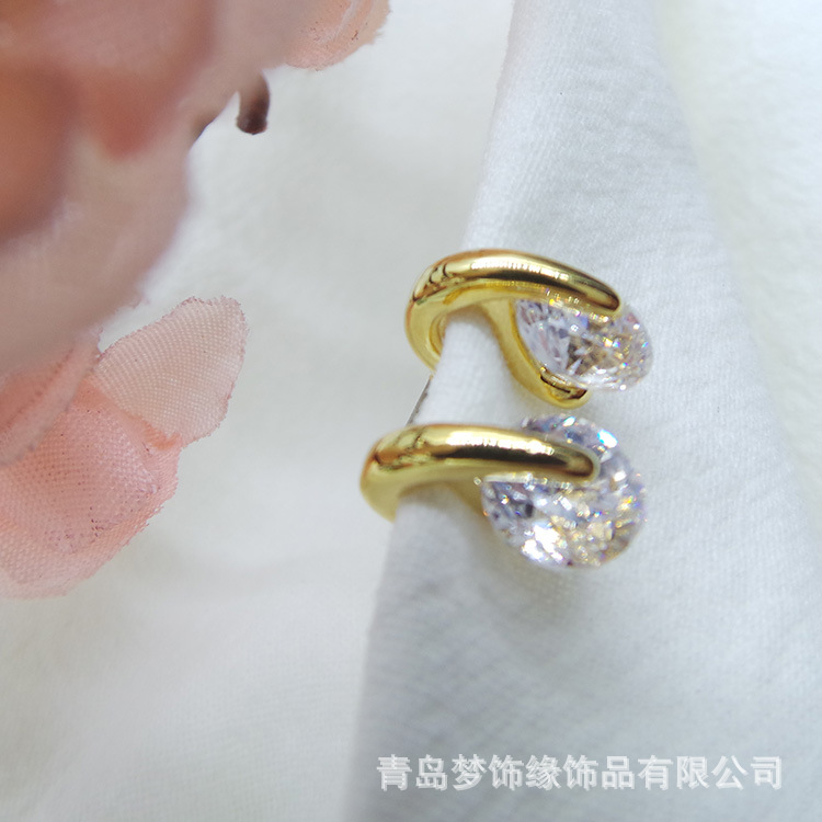 Gold-plated Simple Round Facet Super Flash Zircon Earrings Popular Fashion Earrings for Women 004