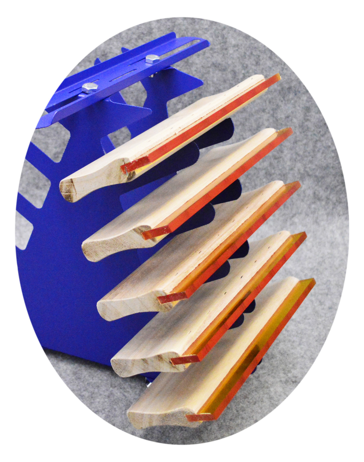 Yantai Heavenly 006351 Desktop Scraper Ink Adjustment Knife Holder (triangular on Both Sides)