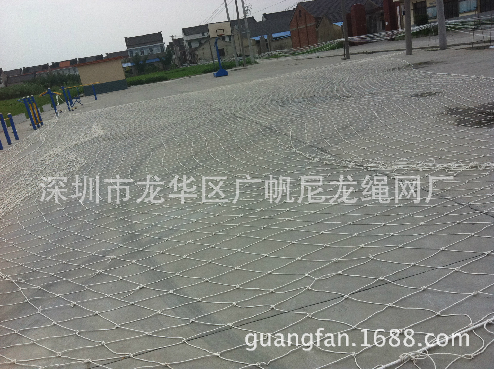 Customizable Nylon Rope Net Flame Retardant Construction Safety Net Construction Anti-Fall Online Amusement Park Safety Net Basketball Court Fence