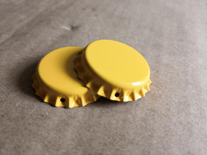 Bottle Cap Perforated Tinplate Bottle Cap Factory Spot Color Beer Bottle Cap DIY Handmade Craft Decorative Bottle Cap