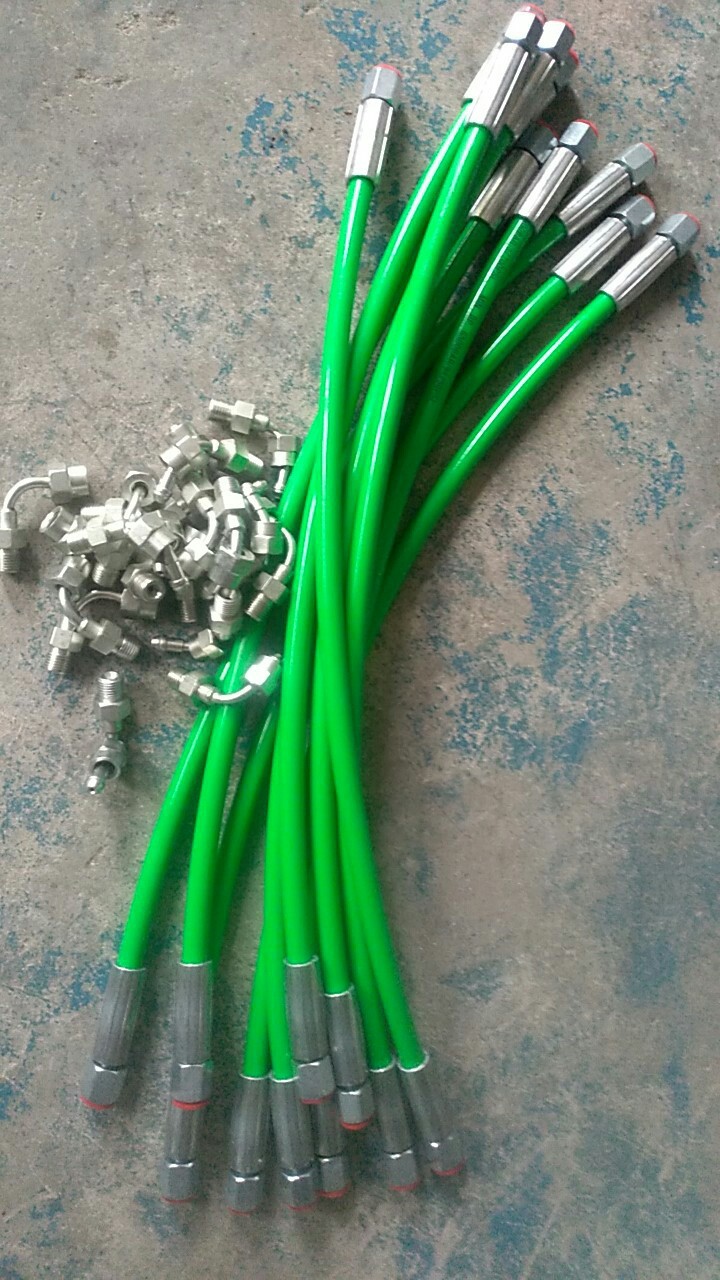 High pressure oil pipe for high pressure common rail test bench