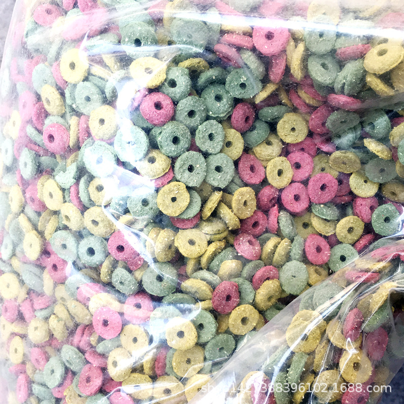 Expanded Pet Rabbit Grain Colorful Forage Alfalfa Cake Rabbit Totoro Pet Molar Grass Ring 500g