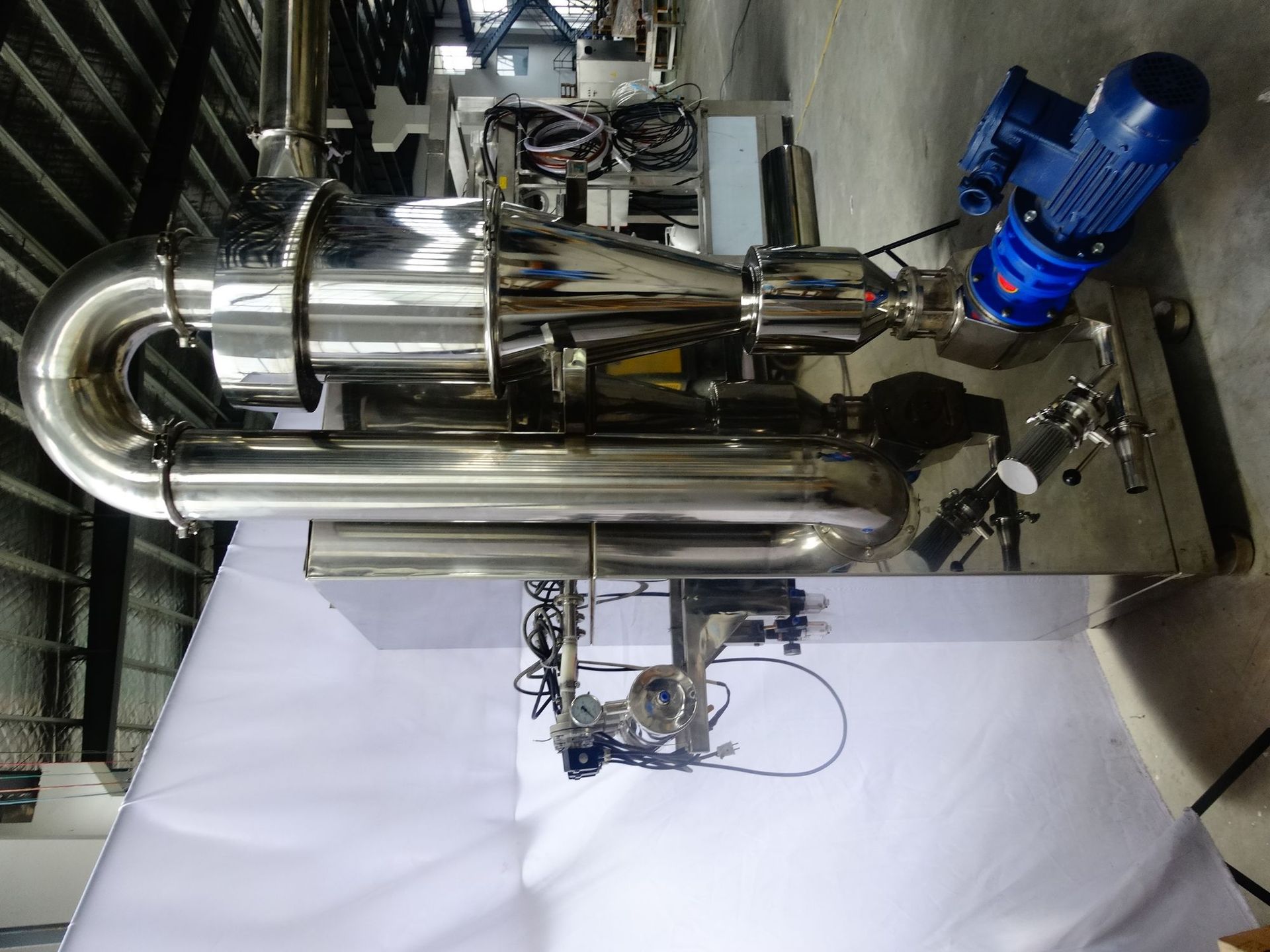 Wfj-30 Ultra-Micro Grinder Stainless Steel Multi-Functional Low Energy Consumption Ultra-Micro Grinder for Chemical Dyes and Pharmaceuticals