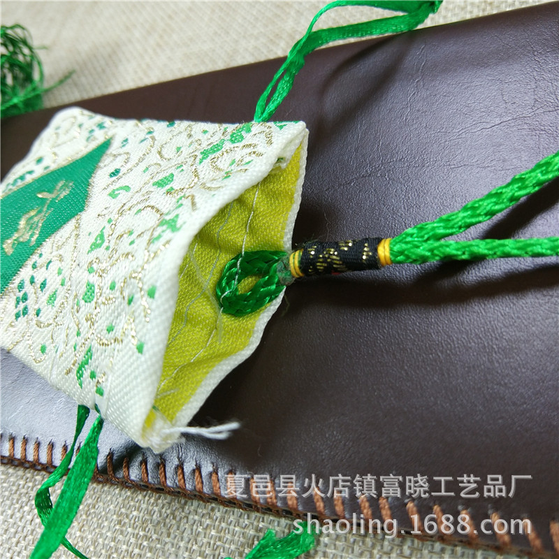Yiwu packaging sachet cloth bag Ping An Fu word embroidery sachet colorful purse pendant features gifts factory direct sales