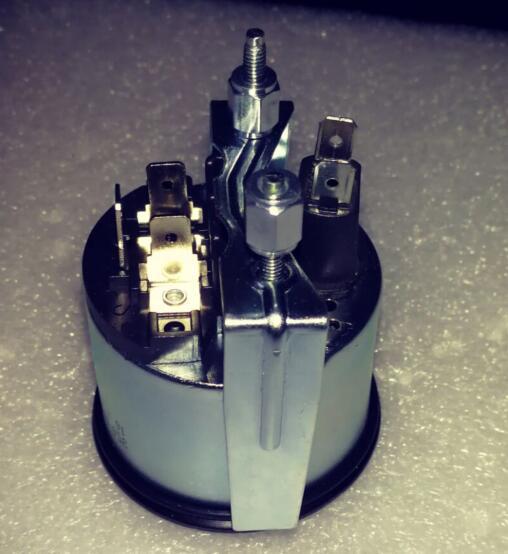 The Mountains Are Factory Supply 350030017 VDO Oil Pressure Gauge Export Table Engineering Vehicle