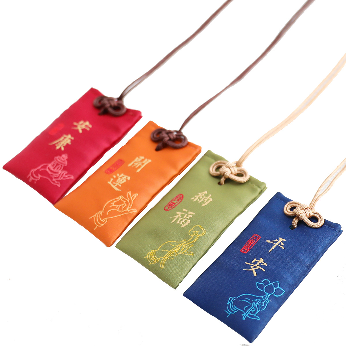 Factory wholesale blessing bag sandalwood incense bag Car pendant temple custom hanging neck bag peace sign Royal sachet