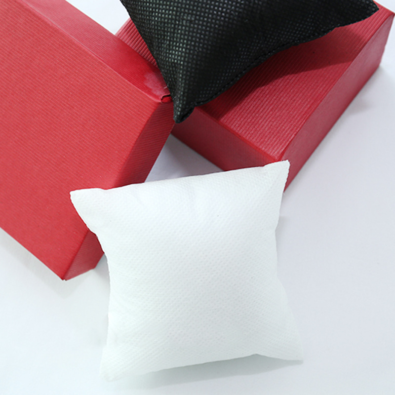 Non-woven watch pillow 9x 9cm ring jewelry box jewelry packaging box Square small pillow