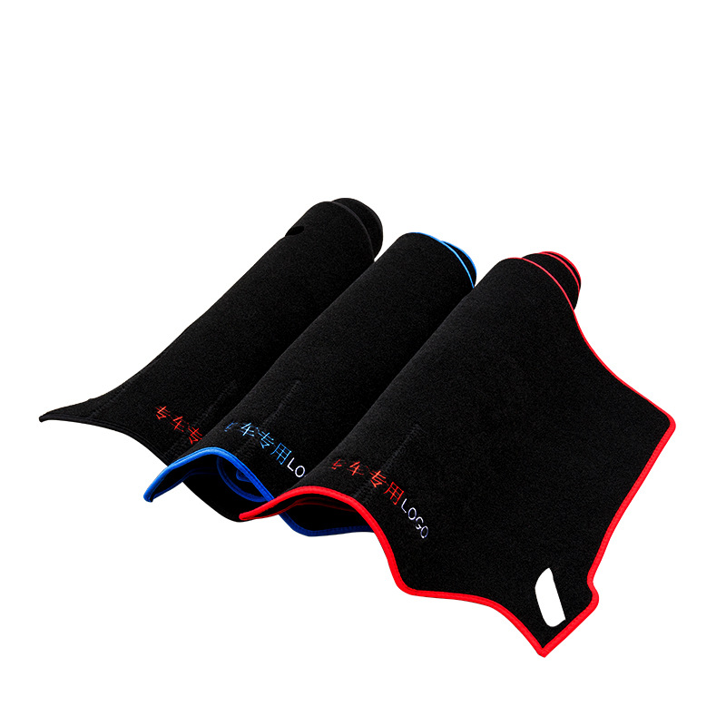 Cross-border application Mitsubishi Pajero 06-19 car central control dashboard cover car instrument panel light-proof pad wholesale