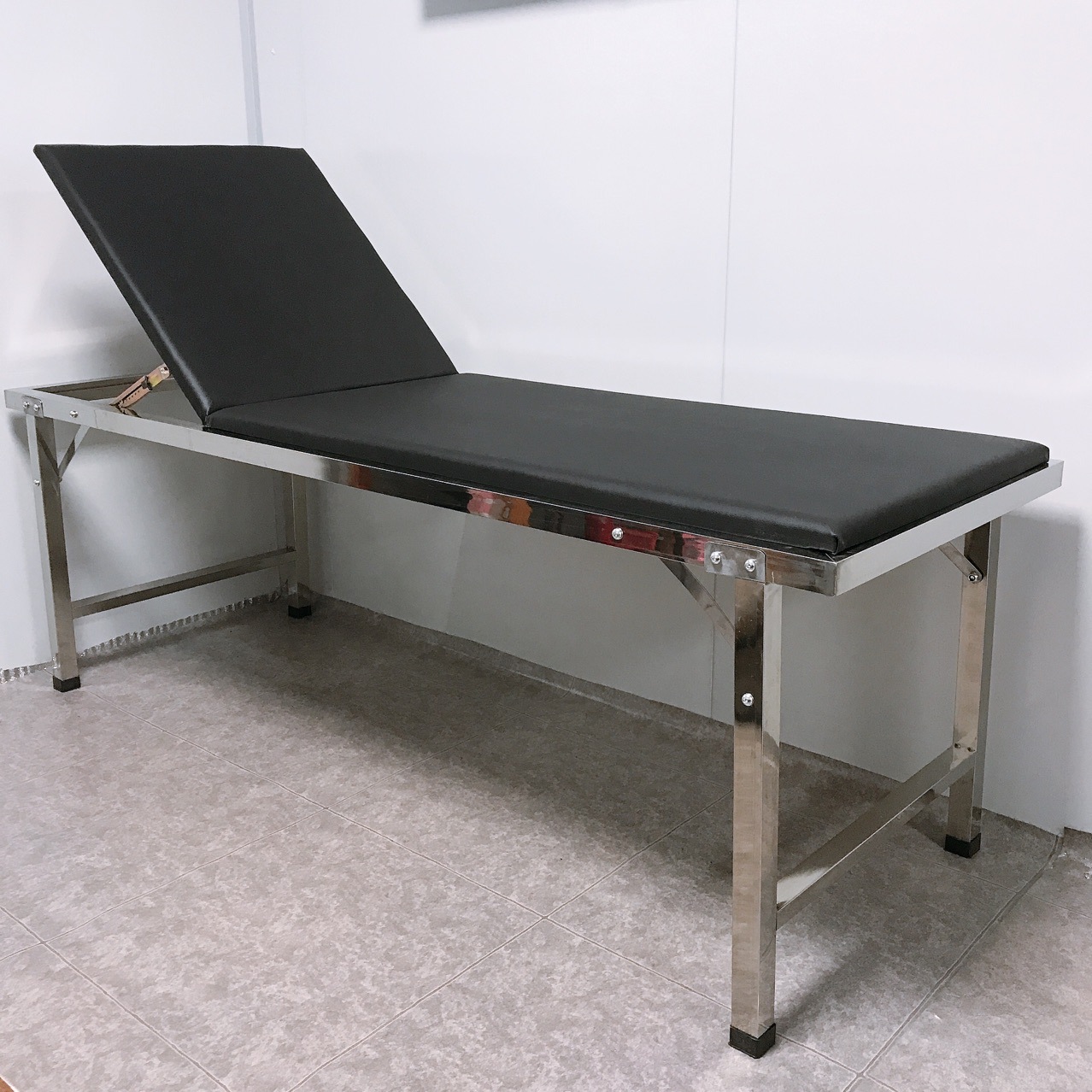 Кровать для осмотра из нержавеющей стали Кровать для осмотра Кровать для красоты Массажная кровать Кровать для здравоохранения