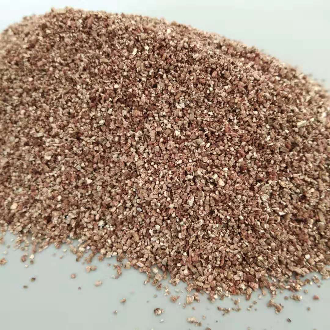 Vermiculite Manufacturers Supply Vermiculite Granules, Expanded Vermiculite, Warm Baby Warm Patch and Golden Vermiculite for Heating Bags