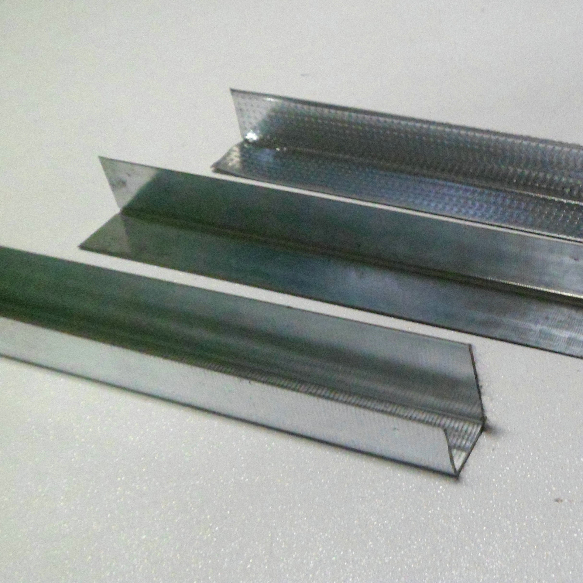 Оптовая продажа гипсокартонного потолка, легкий стальной каркас, U-образный угол, 20x25мм, прямой угол