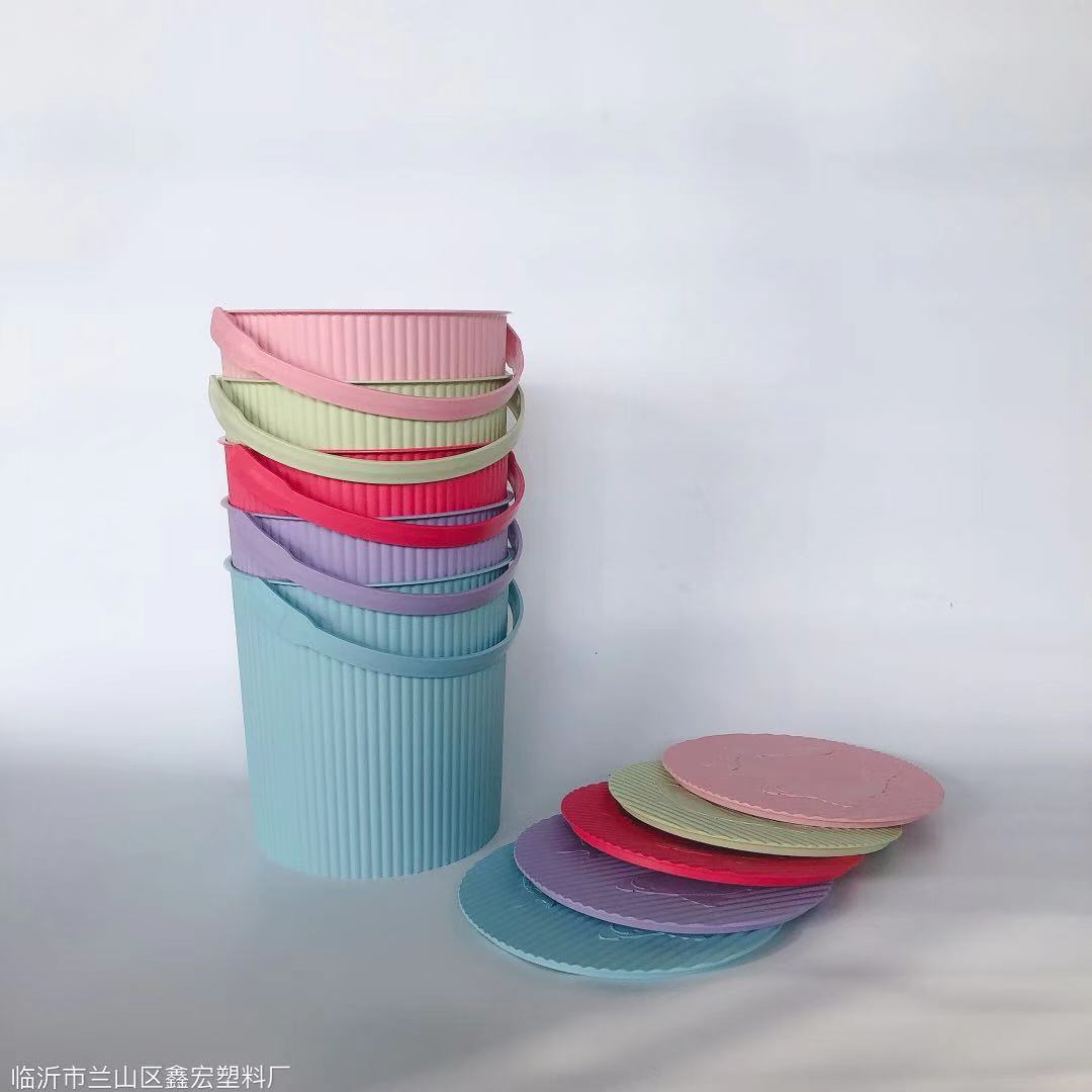 Supply of Fishing Buckets with Lid, Plastic Bucket Storage Bucket, Satchel Fishing Bucket, Sitable Bucket Stool Storage Stool