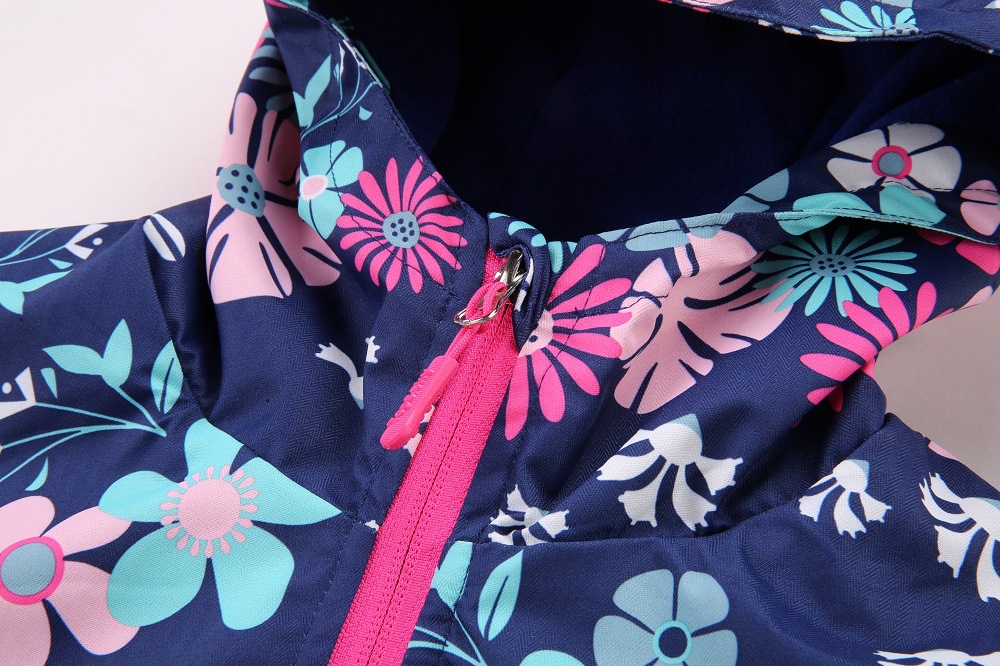 Girls' Candy-Colored Waterproof and Breathable Outdoor Kidsren's Jacket Printed Open Chest Hooded Velvet Jacket Windbreaker