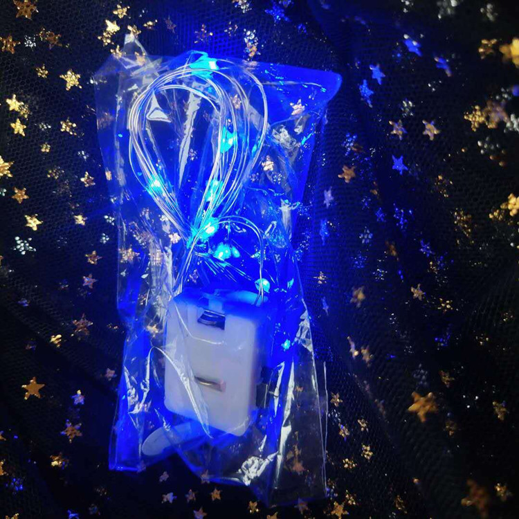 Factory direct three-function flashing light string led flower cake gift box Christmas decoration lights gift box light string