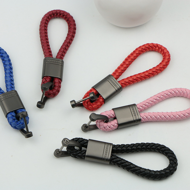 Creative handmade braided rope pattern metal car logo keychain unisex leather car key chain pendant