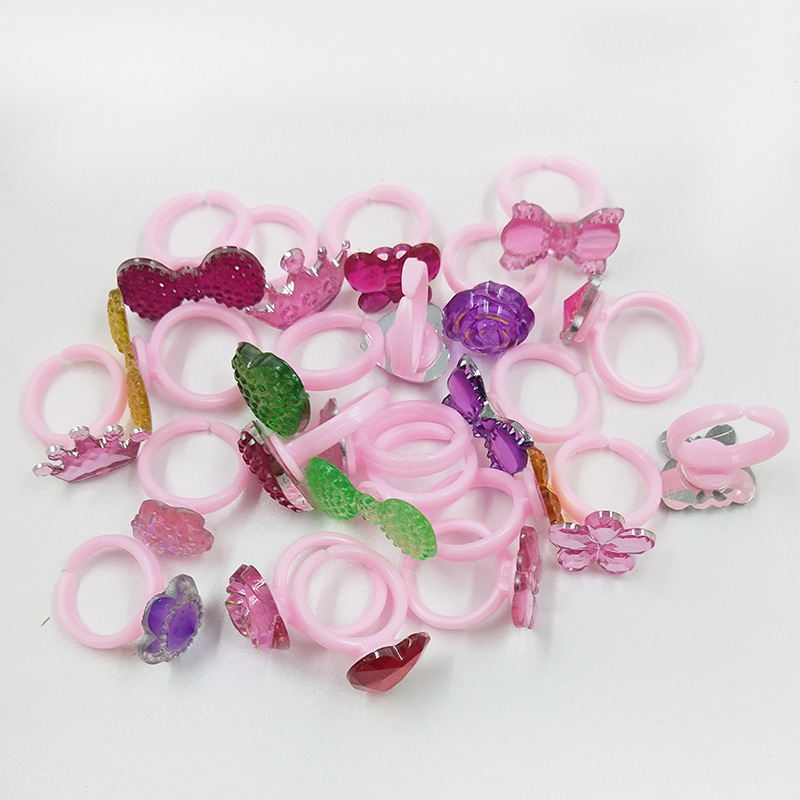 New Korean style resin cartoon small commodity children's jewelry plastic ring