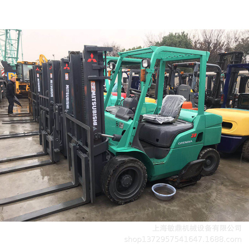 Shanghai Sells Used Forklift 8Af Toyota Mitsubishi 3 Tons 5 Tons 7 Tons Quality Assurance Free Shipping