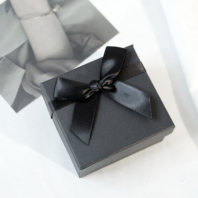 Spot black heaven and earth cover high-end gift bow gift box packaging gift box table box gift box can be customized