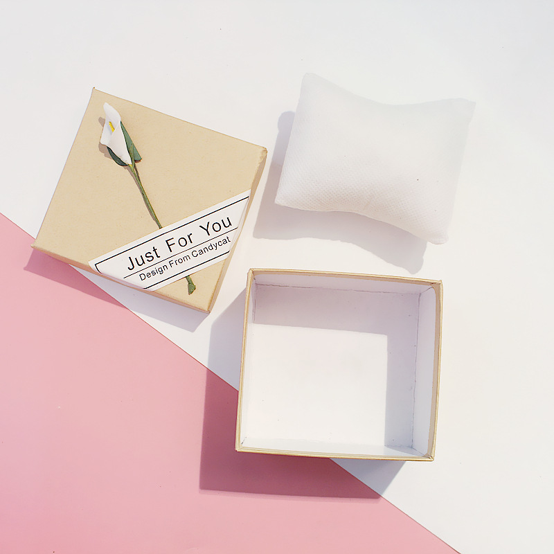 Vintage Kraft Paper Jewelry Box Bracelet Box Artistic Watch Box Scented Tea Packaging Paper Box Fresh Watch Box Gift Box