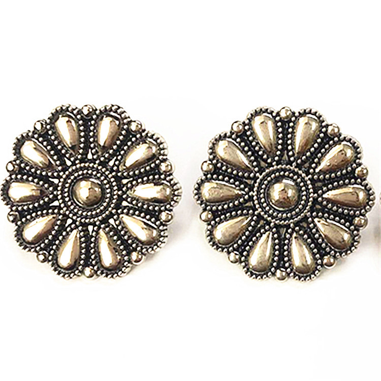 Direct Selling Ring New Chrysanthemum Cloth Buckle Coin Buckle Handmade Cowhide Decorative Buckle Leather Goods Dollar Buckle Wallet Buckle