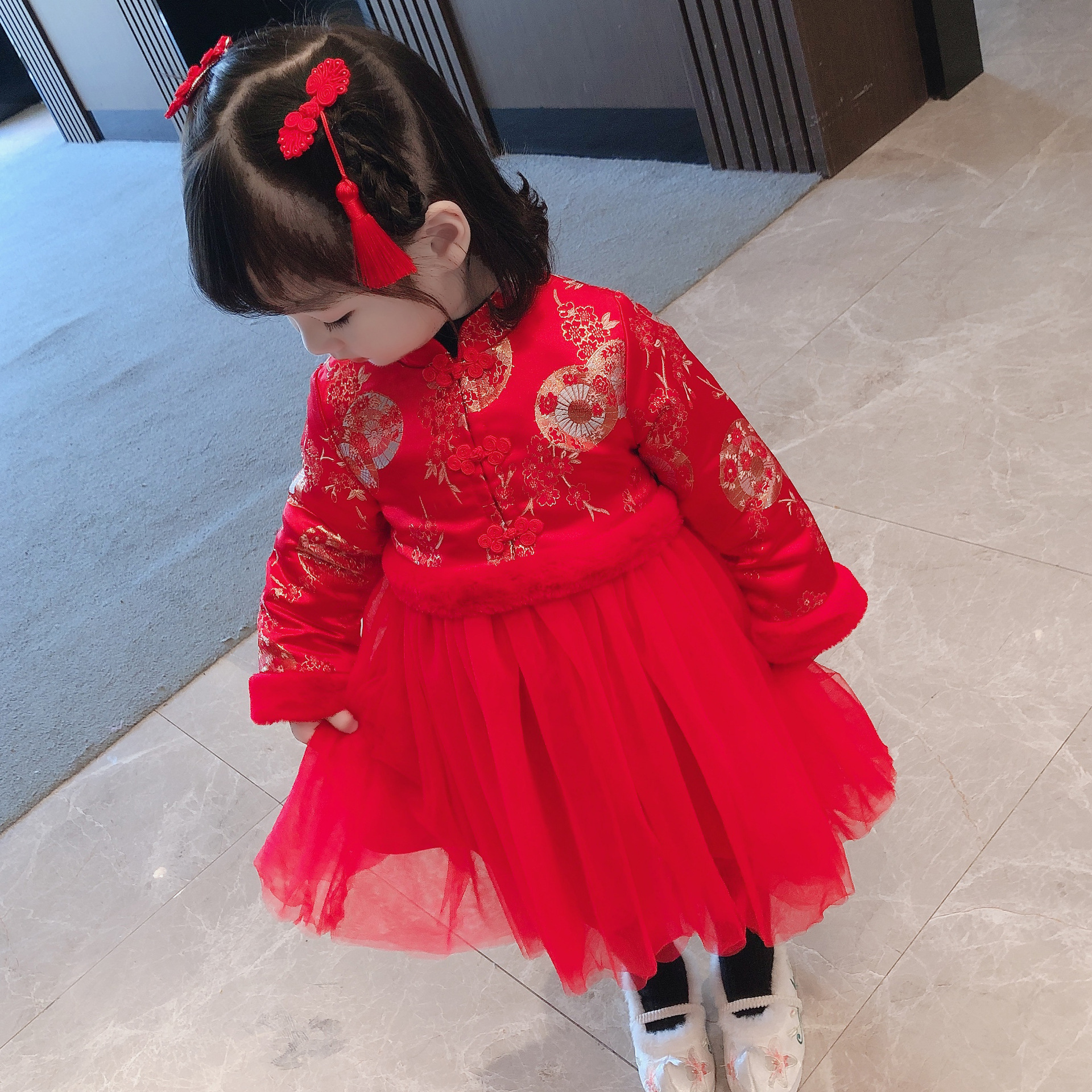 2937 children's autumn and winter ancient costume Super fairy children's Tang suit cheongsam dress new winter clothing fleece-lined long sleeve winter children's clothing