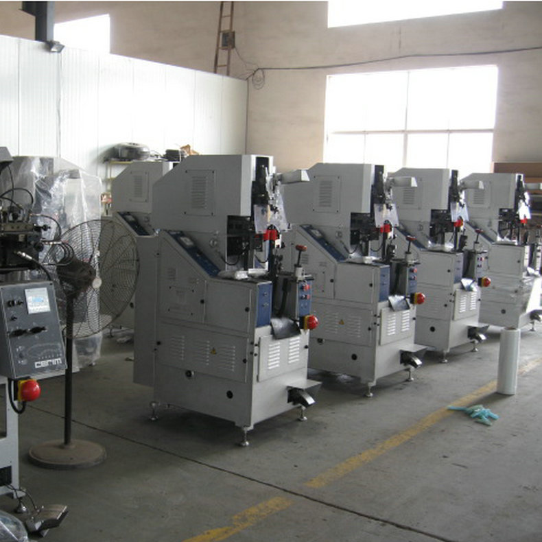 Italian CERIM stretch after help Machine automatic spray glue stretch after help Machine Shoe Machine solenoid valve accessories sales