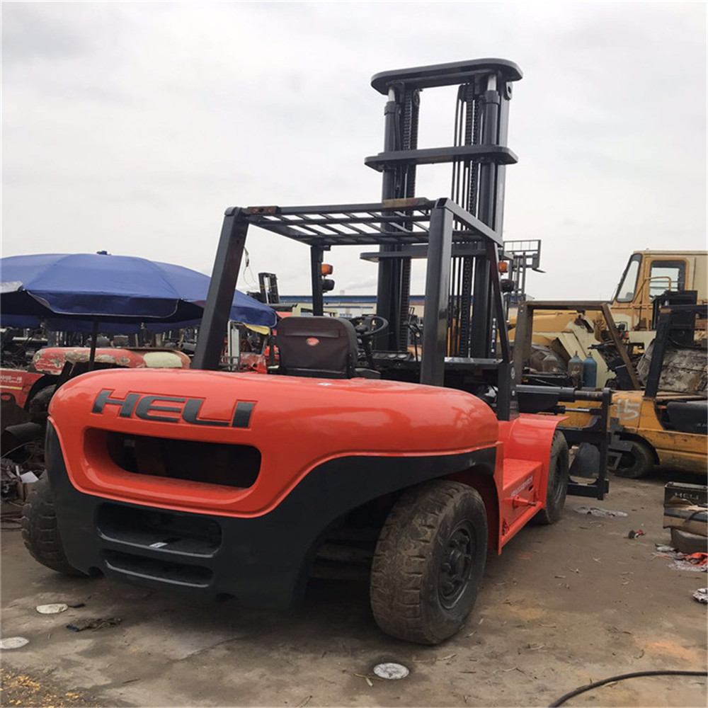 Продажа б/у погрузчика Tcm 25 тонн, японский оригинал, возможен экспорт с бесплатной доставкой