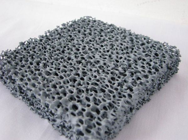 [direct Supply from the Manufacturer] Silicon Carbide Foam Ceramic Sheet, Multi-hole Ceramic High Strength, High Temperature Resistance and Corrosion Resistant Protective Agent