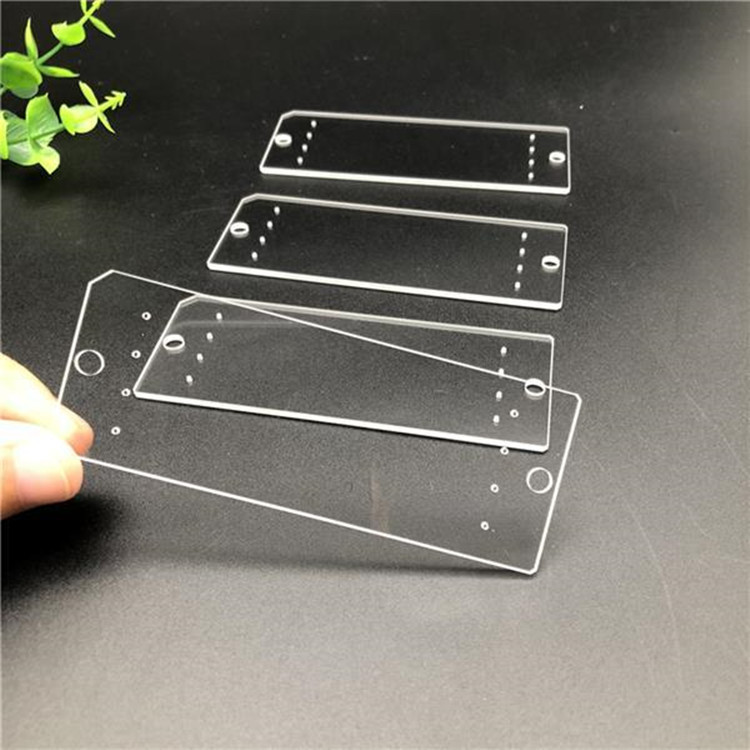 Corning Gorilla in Stock 0.5mm High Aluminum Silicon Gg3 0.7-1.1Mm-1.3-1.5Mm Can Be Cut and Whole