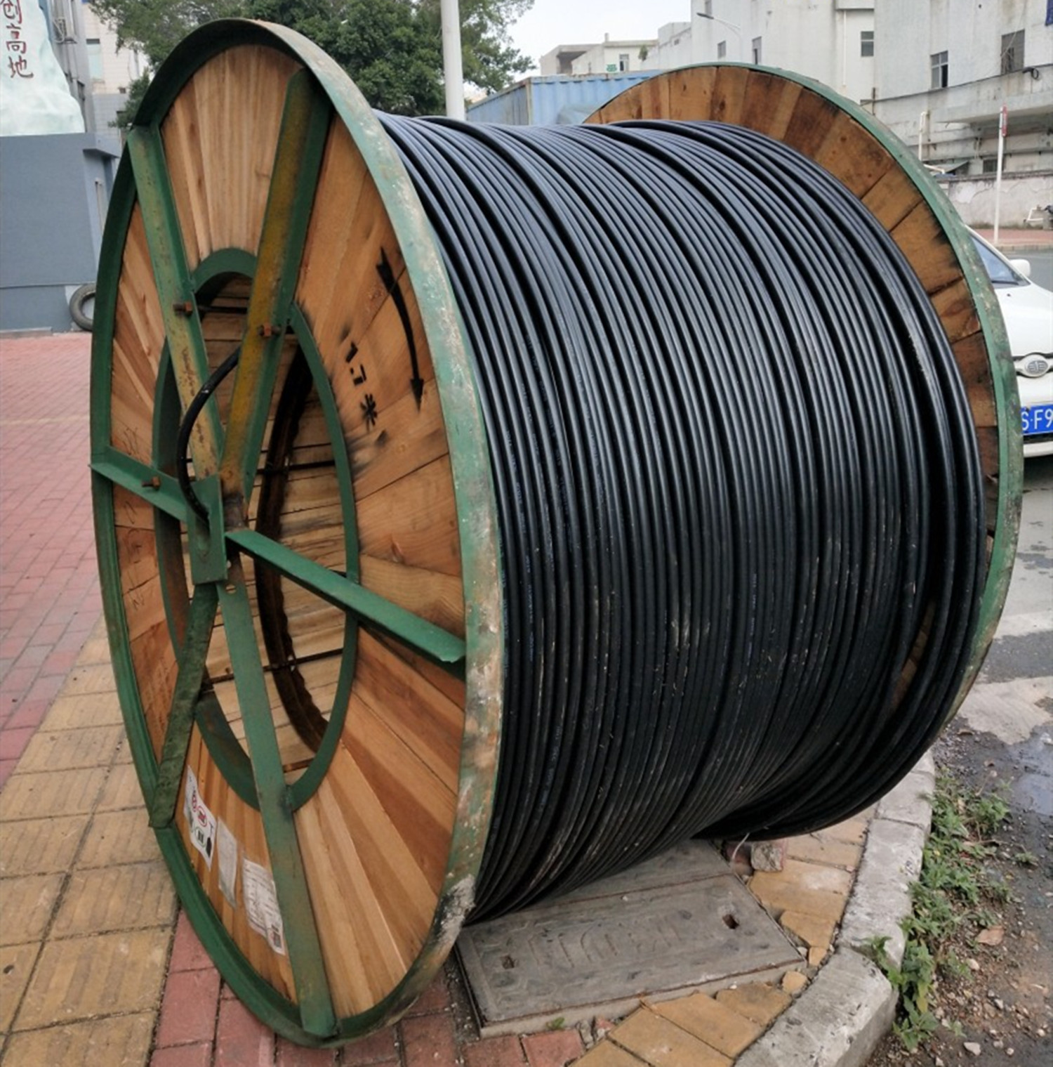 National standard outdoor single-mode 4-core 6-core 8-core 12-core 24-core 48-core 72-core 96-core 144-core 288 optical cable bundled tape